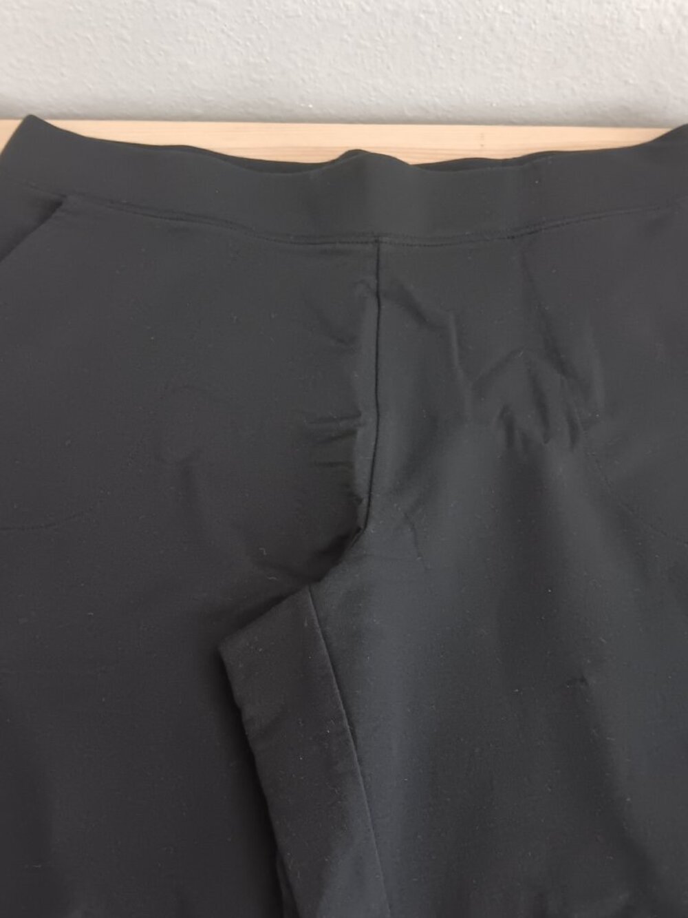 Denim & Co. Regular EasyWear French Terry Pant, Black Sz a671462 - Picture 5 of 5
